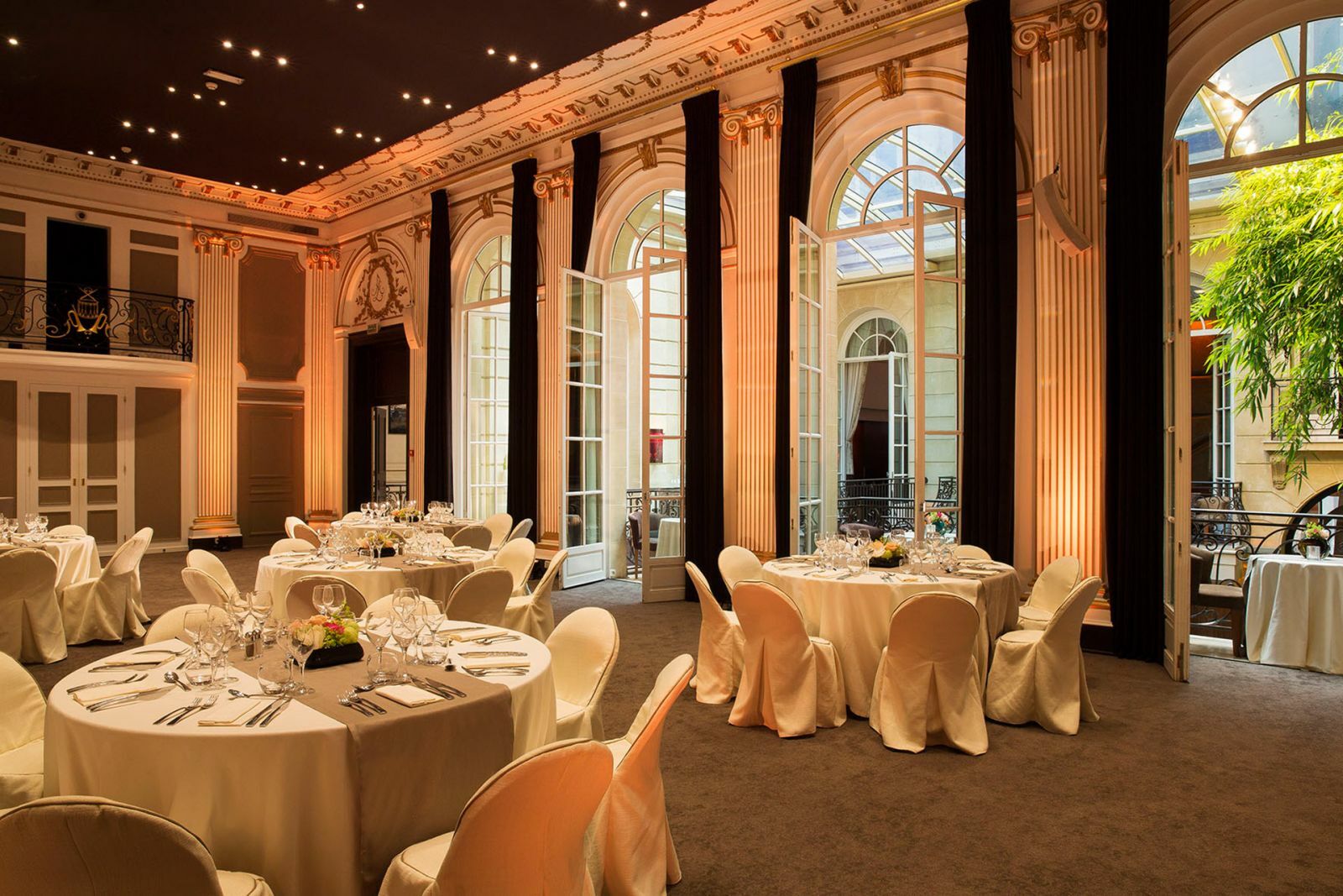 Pershing Hall Paris Exterior photo
